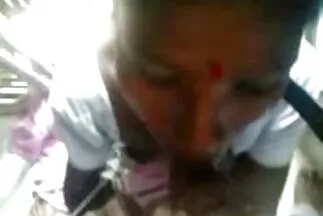 جنس عمة شابة قصص محارم سكس عرب وناضجة في وضع الفارس