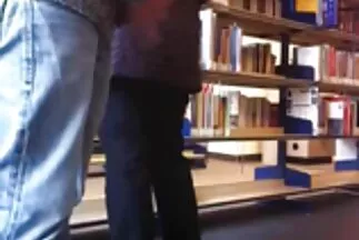 هزلي نصب امرأة على متن حافلة قصص محارم جنسية عربية ومارس الجنس معها في الأماكن العامة