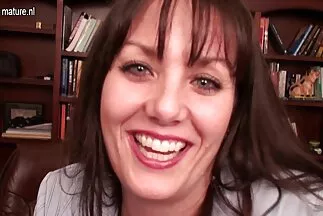 آخر تصوير فيديو ليلى بموجب عقد. قصص سكس اردنية