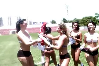 يمارس الجنس مع Aidra Fox في جوارب قصص جنس عربى محارم النايلون