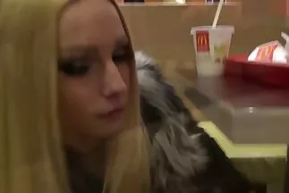 الروسية قصص سيكس عربي في أمستردام.