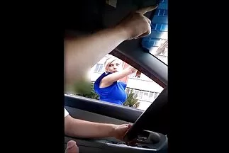 يتم تشغيلها من قصص حنس عربي ثدييها