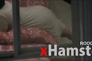 فتاة جميلة في قصص محارم عربي سكس جوارب .