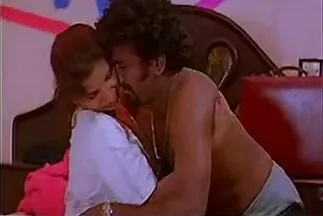 الحقير كاميرون. قصص محارم عرب