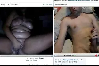 شقراء على قصص سكس محارم عرب الشاطئ.