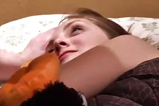 المصور أنقذ لينا من عادات وطنية عذراء. قصص محارم عرب