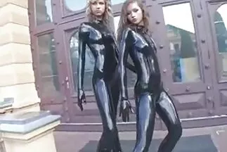 شاب مثير قصص سكس محارم عرب