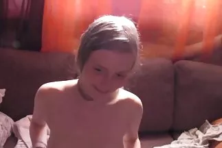 Cums على الظهر قصص سكس مترجمه للعربيه .