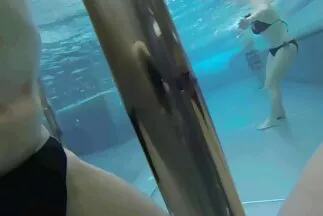 لويز وصديقها الجديد سكس محارم عربي نسوانجي