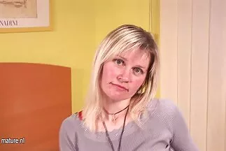 يمارس قصص عرب نار محارم الجنس مع معجب مخلص