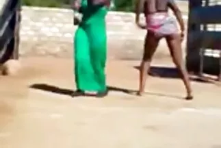 طالب قصص جنس عربي محارم وعميد المعهد.