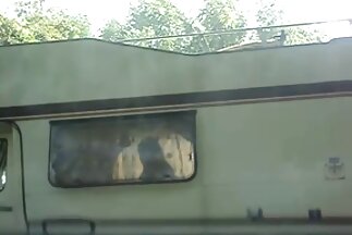 الخضوع والإذلال